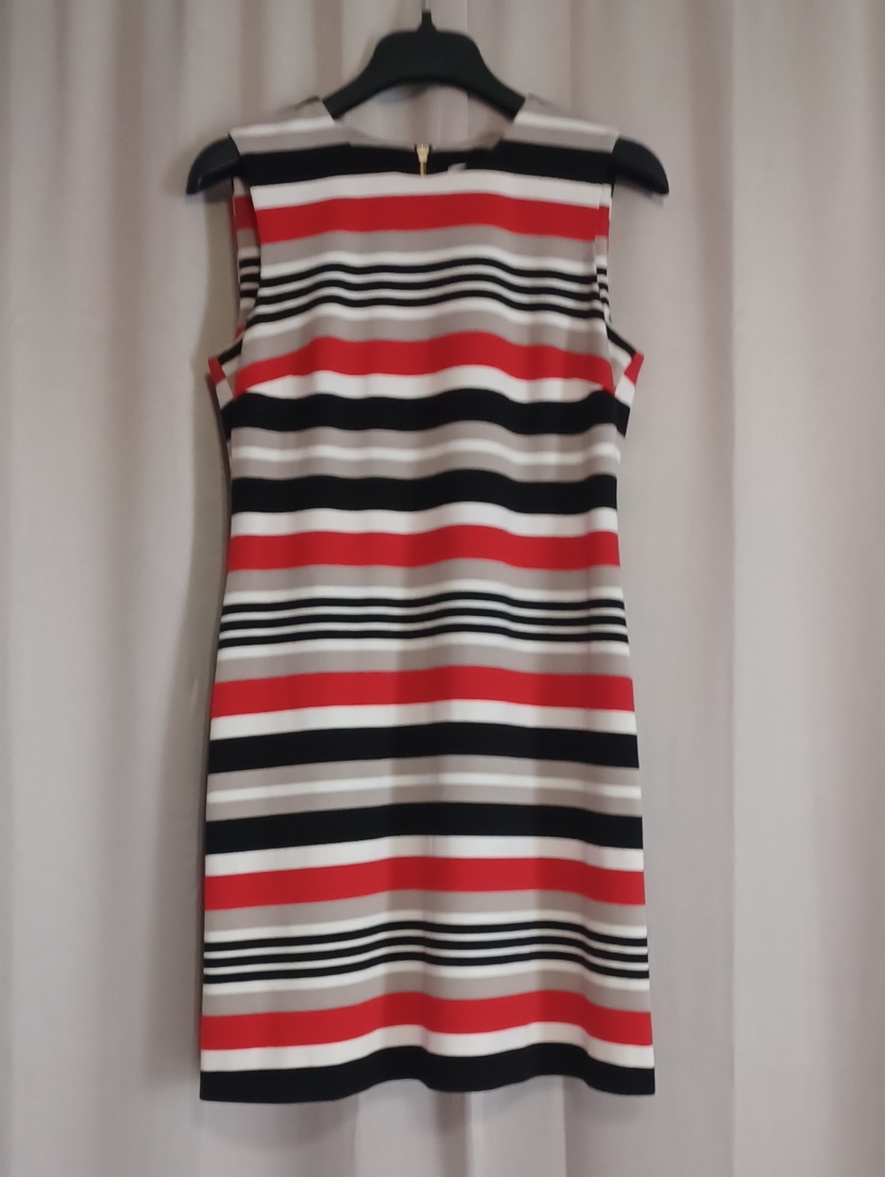 Calvin Klein Striped Sleeveless Sheath Dress Knee Length Sz 8 Black Red Gray